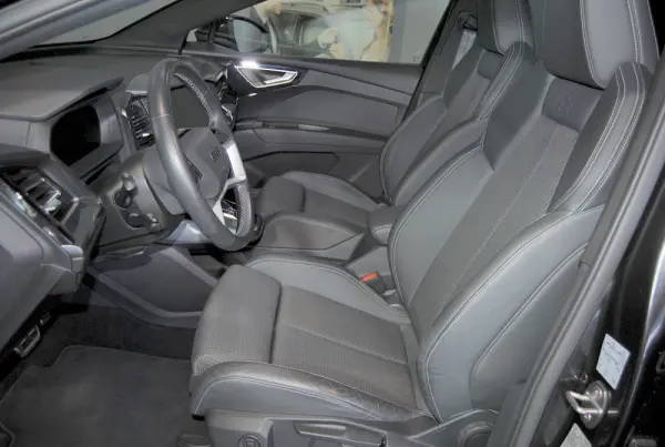 Audi Q4 e-tron 45 82 kWh SE S-Line Plus 17