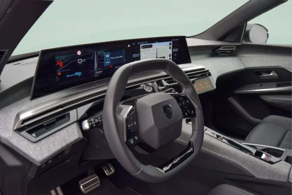 Peugeot E-3008 73 kWh GT 42