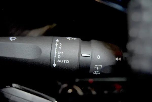 Peugeot 208 1.2 PureTech Allure Pack 37