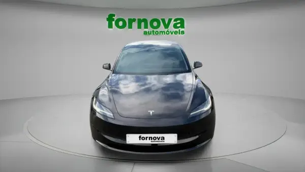 Tesla Model 3 Tração Traseira Premium 2