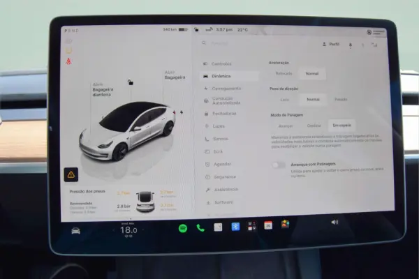 Tesla Model 3 Long-Range AWD Dual Motor 23