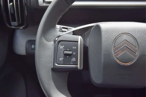 Citroen e-C3 44 kWh Autonomia Conforto Max 10
