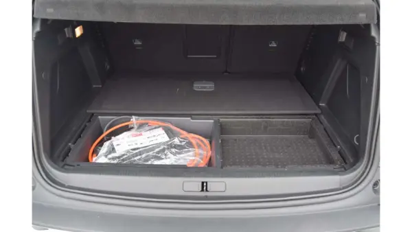Peugeot 3008 1.6 Hybrid GT e-EAT8 32
