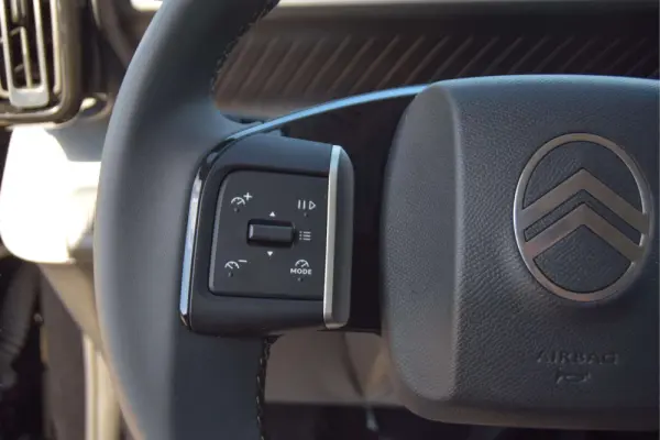 Citroen e-C3 44 kWh Autonomia Conforto Max 10