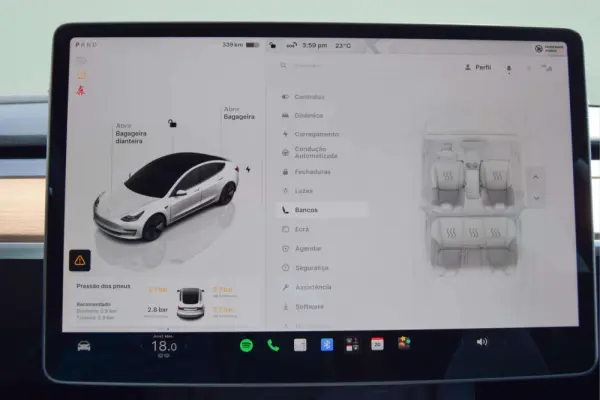 Tesla Model 3 Long-Range AWD Dual Motor 11