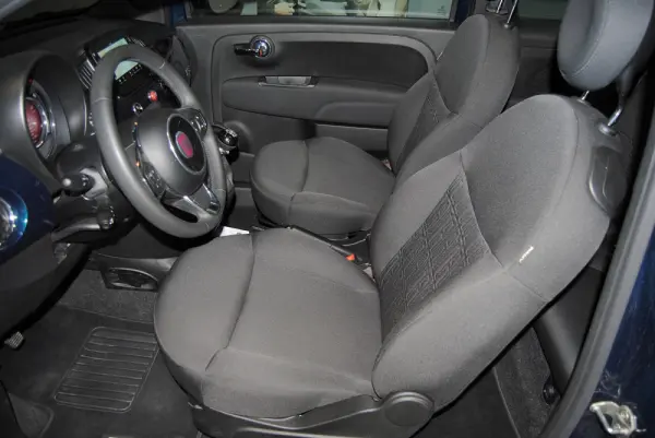 Fiat 500C 1.0 Hybrid Pack Style Plus 17