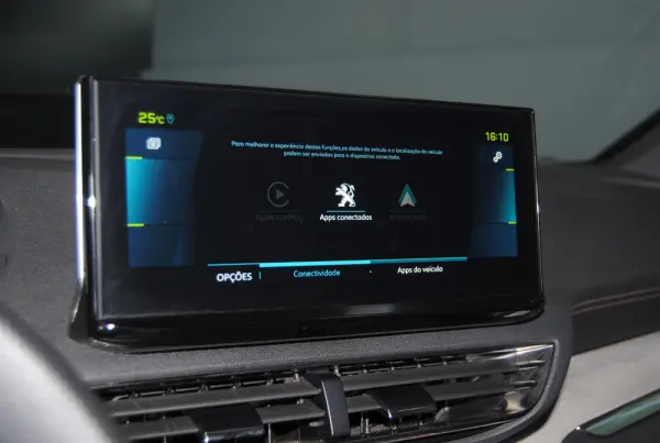 Peugeot 3008 1.6 Hybrid GT e-EAT8 37