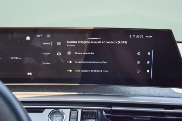 Peugeot E-3008 73 kWh GT 26