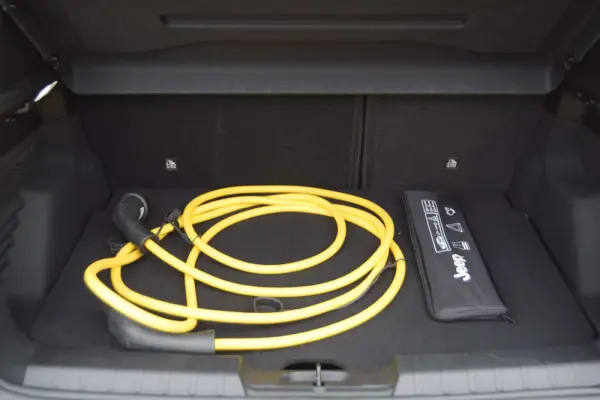 Jeep Avenger 54 kWh Summit 13