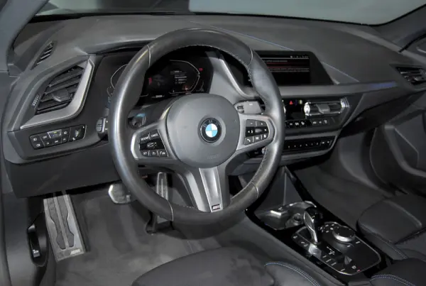 BMW 216 Gran Coupé d Pack Desportivo M 13
