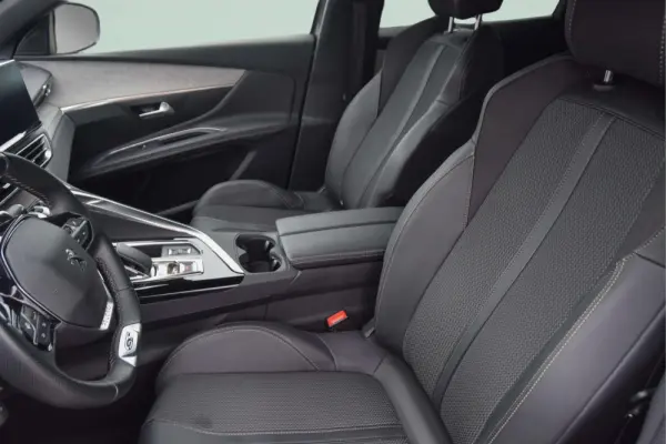 Peugeot 3008 1.6 Hybrid GT e-EAT8 30