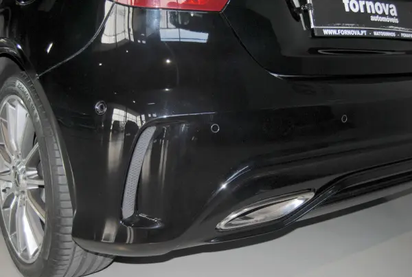 Mercedes-Benz A 180 AMG Line 12