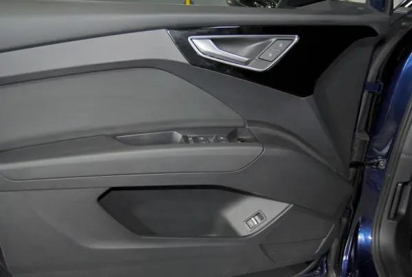Audi Q4 Sportback e-tron 45 82 kWh SE S-Line Plus 42