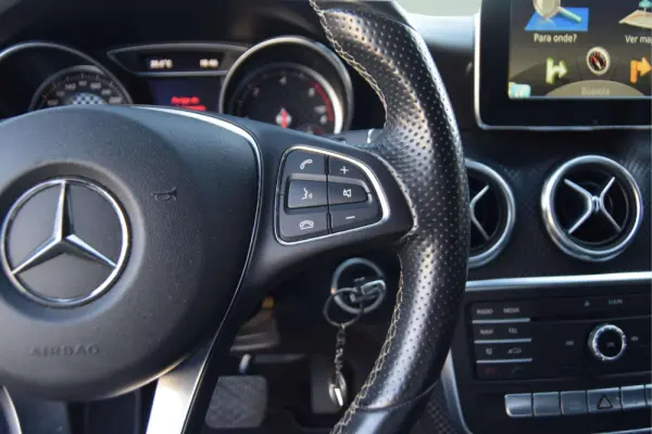 Mercedes-Benz A 180 D URBAN AUTO 17