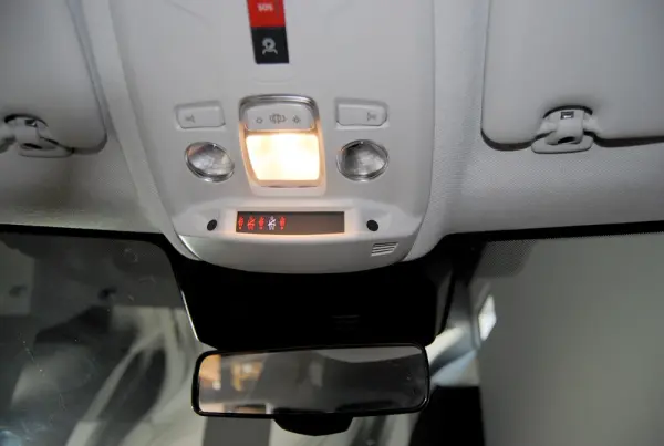 Citroen C4 1.2 Hybrid Max e-DSC6 35