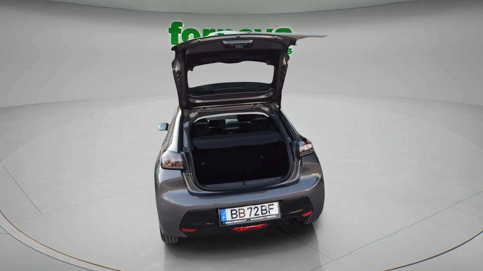 Peugeot 208 1.2 PureTech Allure 9