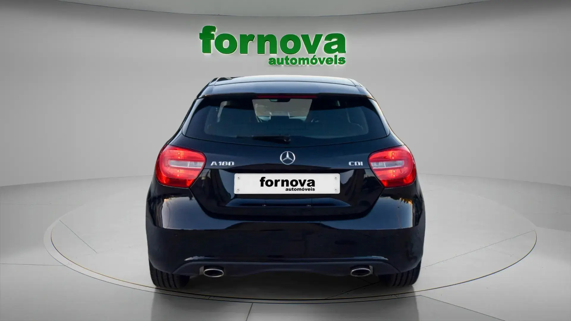 Mercedes-Benz A 180 180d Urban 7