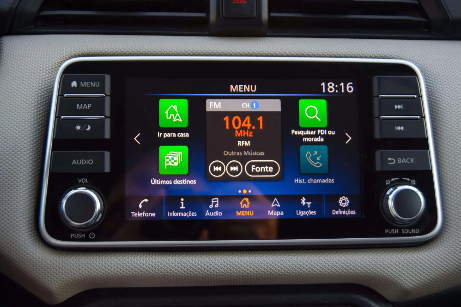 Nissan Micra 1.0 IG-T N-Connecta 19