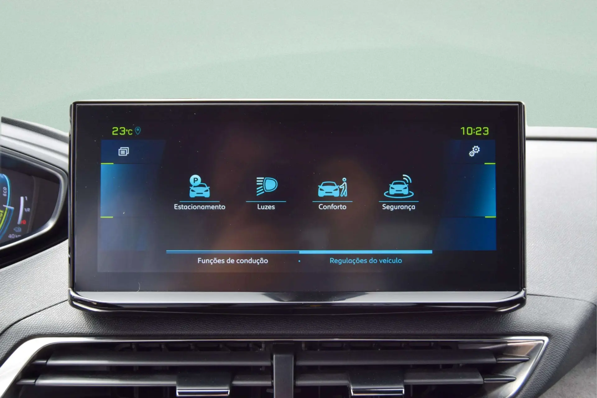 Peugeot 3008 1.6 Hybrid GT e-EAT8 17