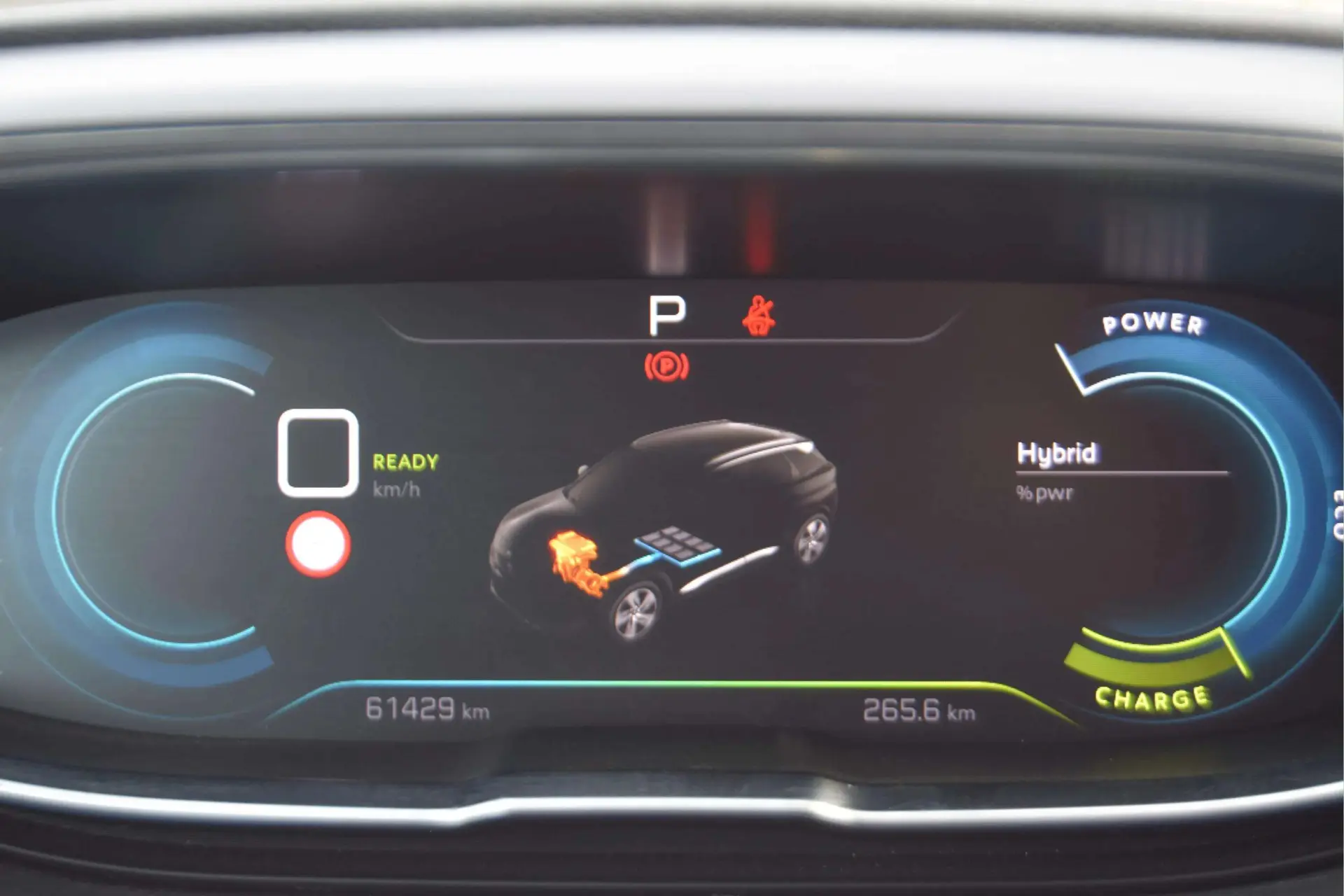 Peugeot 3008 1.6 HYBRID GT PACK e-EAT8 17