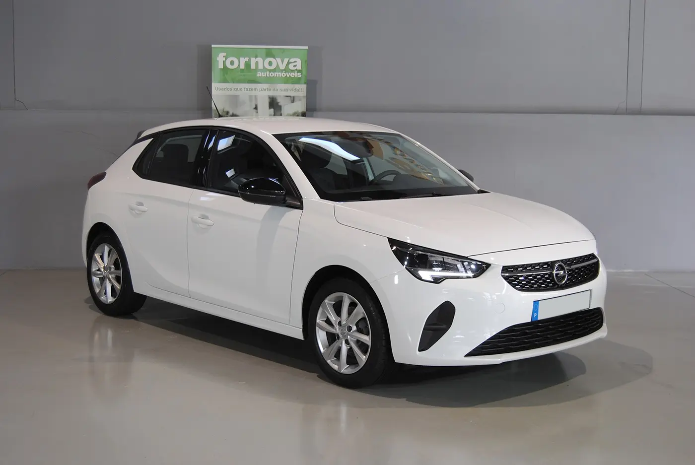 Opel Corsa 1.2 Business Edition 4