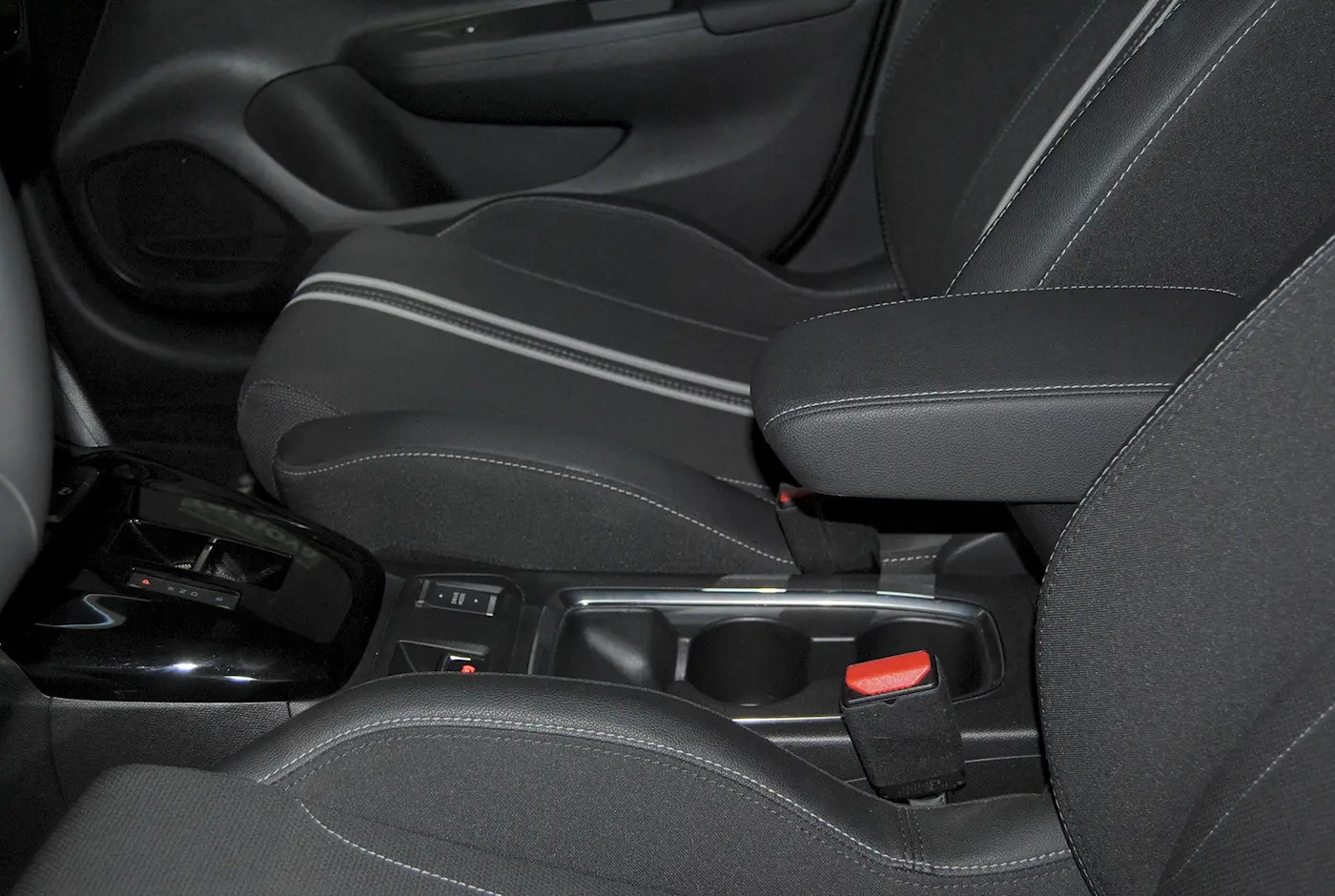 Opel Corsa-e e-GS 38