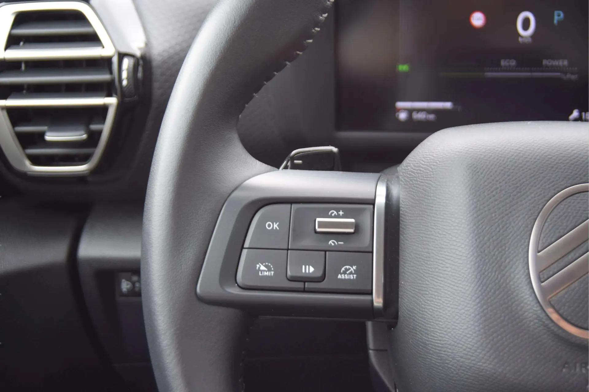 Citroen C4 1.2 Hybrid Plus e-DSC6 10