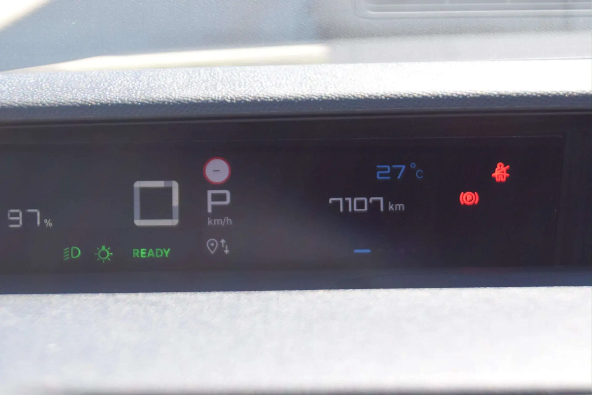 Citroen e-C3 44 kWh Autonomia Conforto Max 12