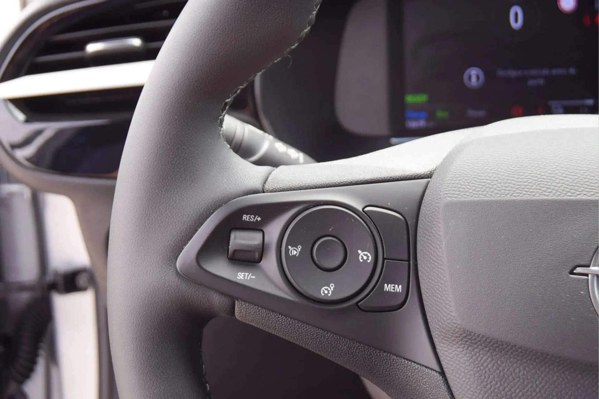 Opel Corsa-e e-GS 18