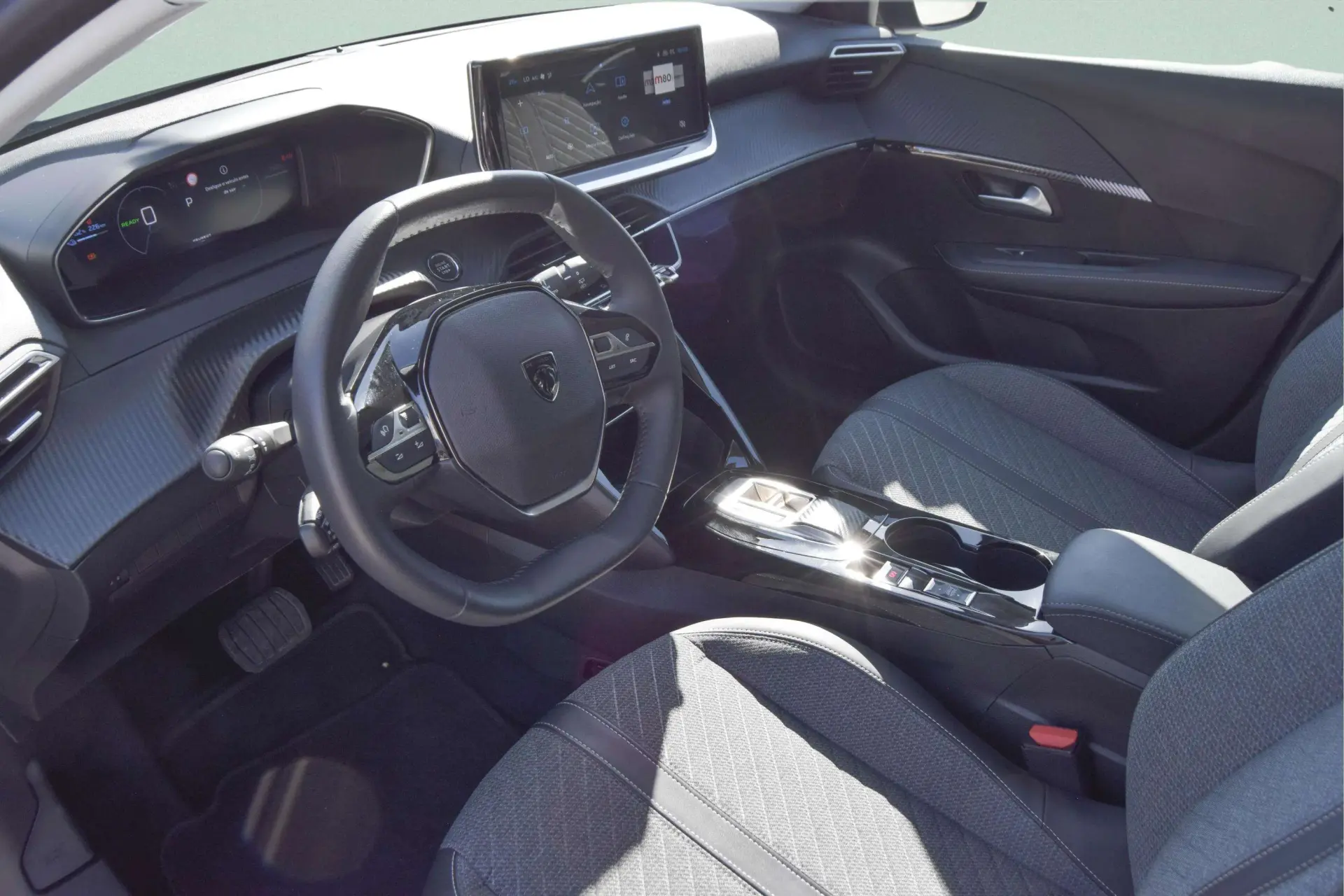 Peugeot e-208 50 kWh Allure 29