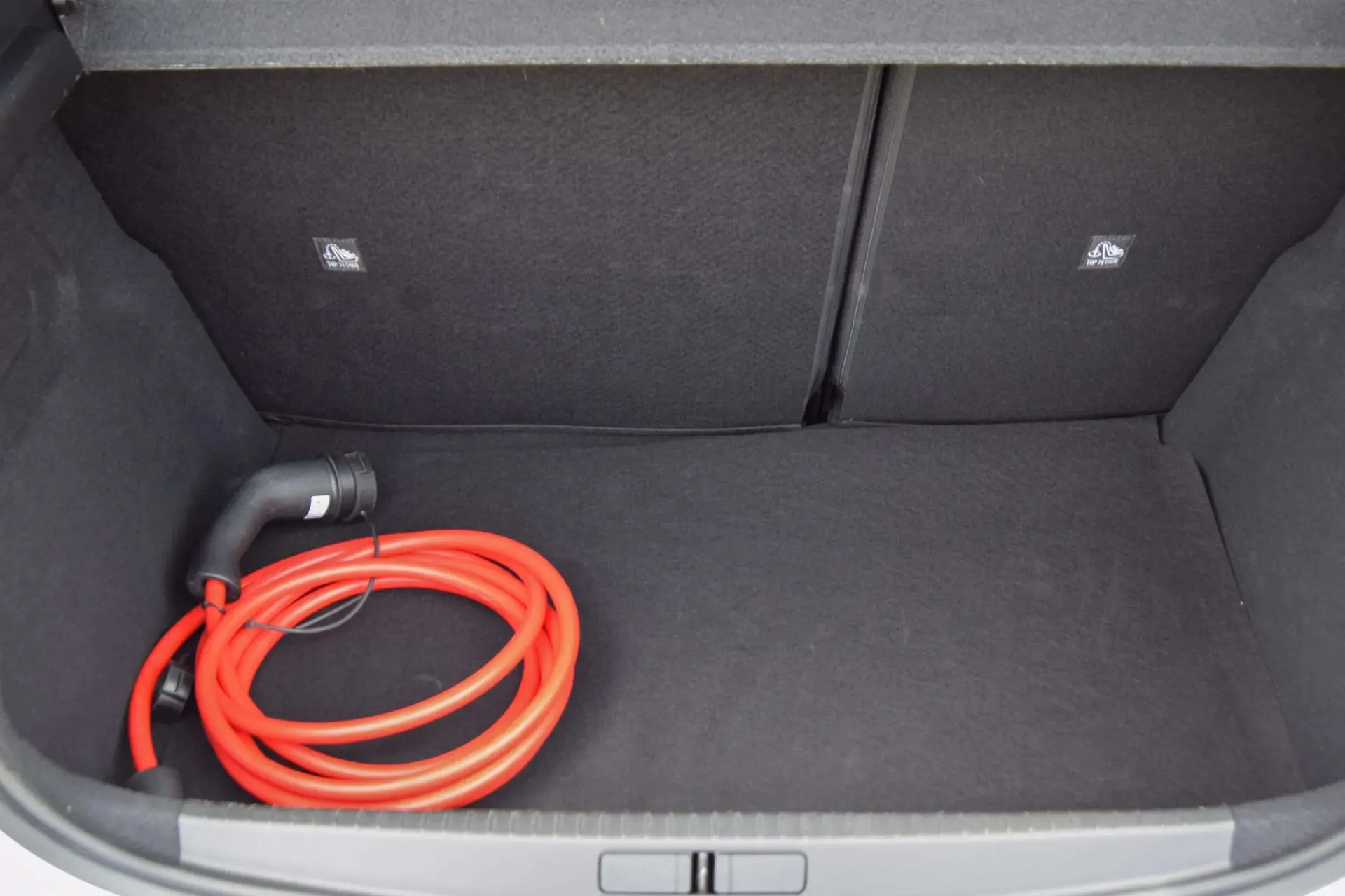 Opel Corsa-e e-GS 28