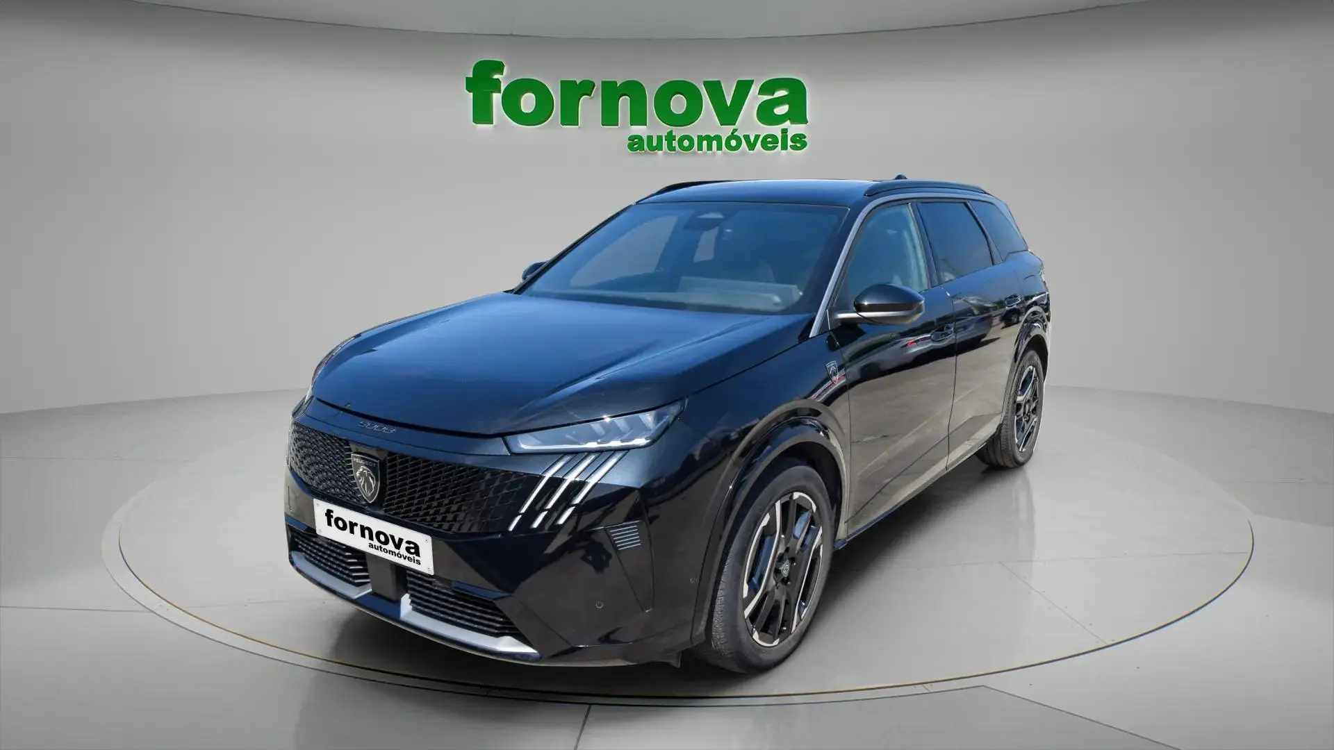 Peugeot E-5008 73 kWh GT 4