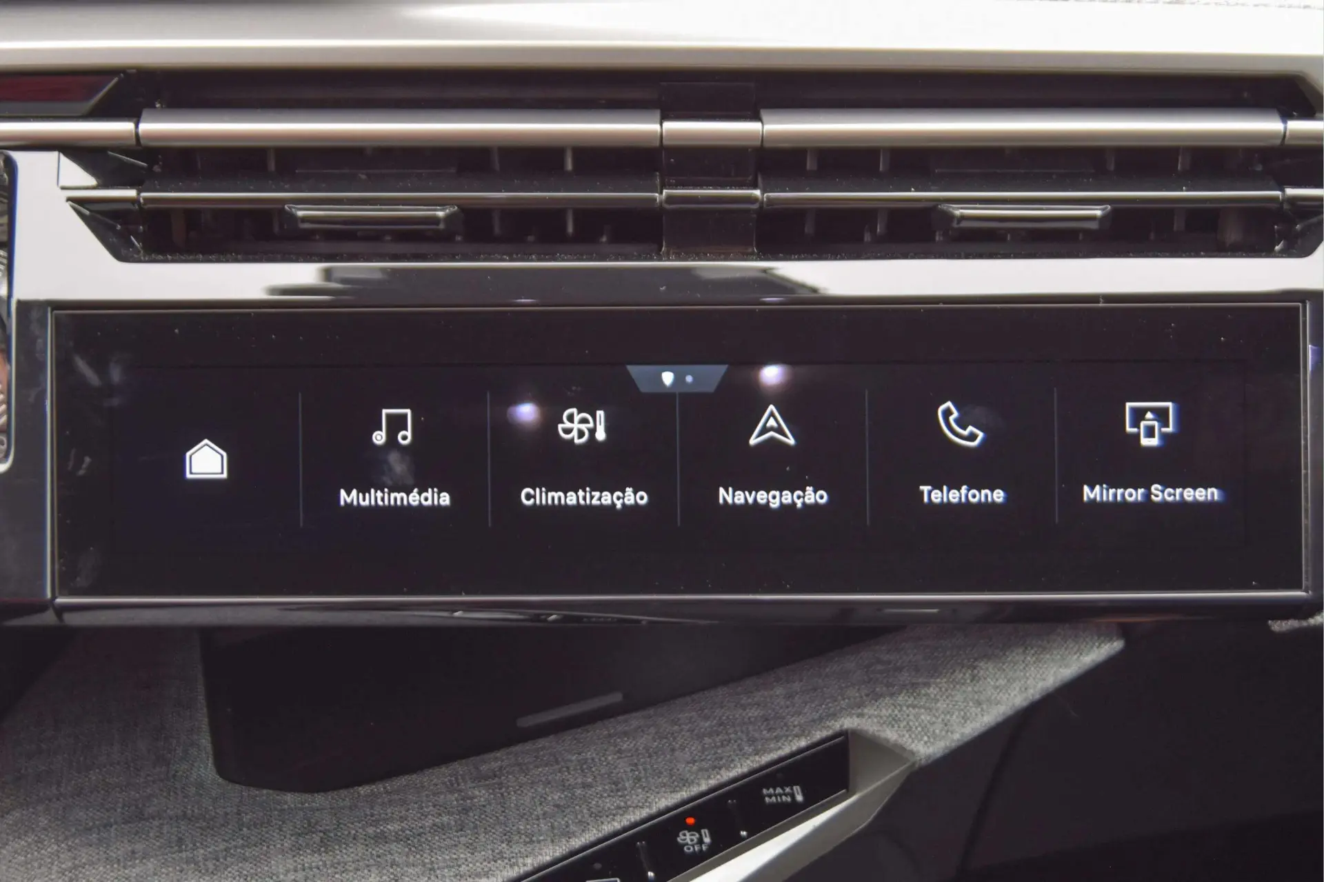 Peugeot E-3008 73 kWh GT 23