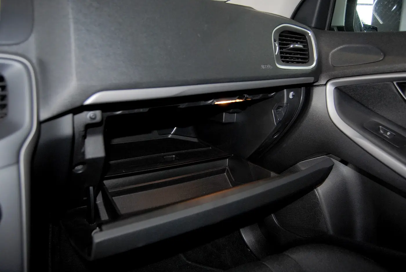 Volvo V40 2.0 D2 Kinetic 32