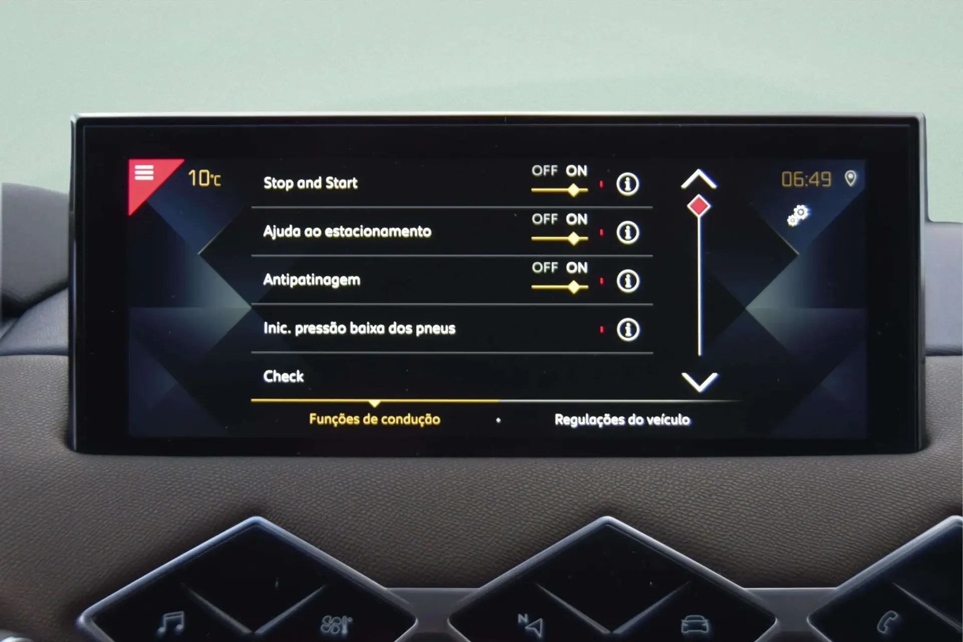DS DS3 Crossback 1.5 BlueHDi Be Chic 22
