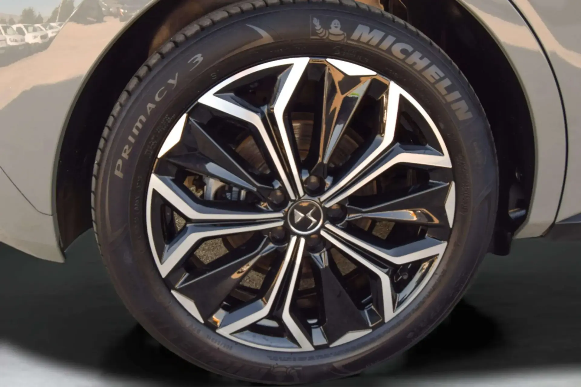 DS DS4 E-Tense La Première EAT8 16