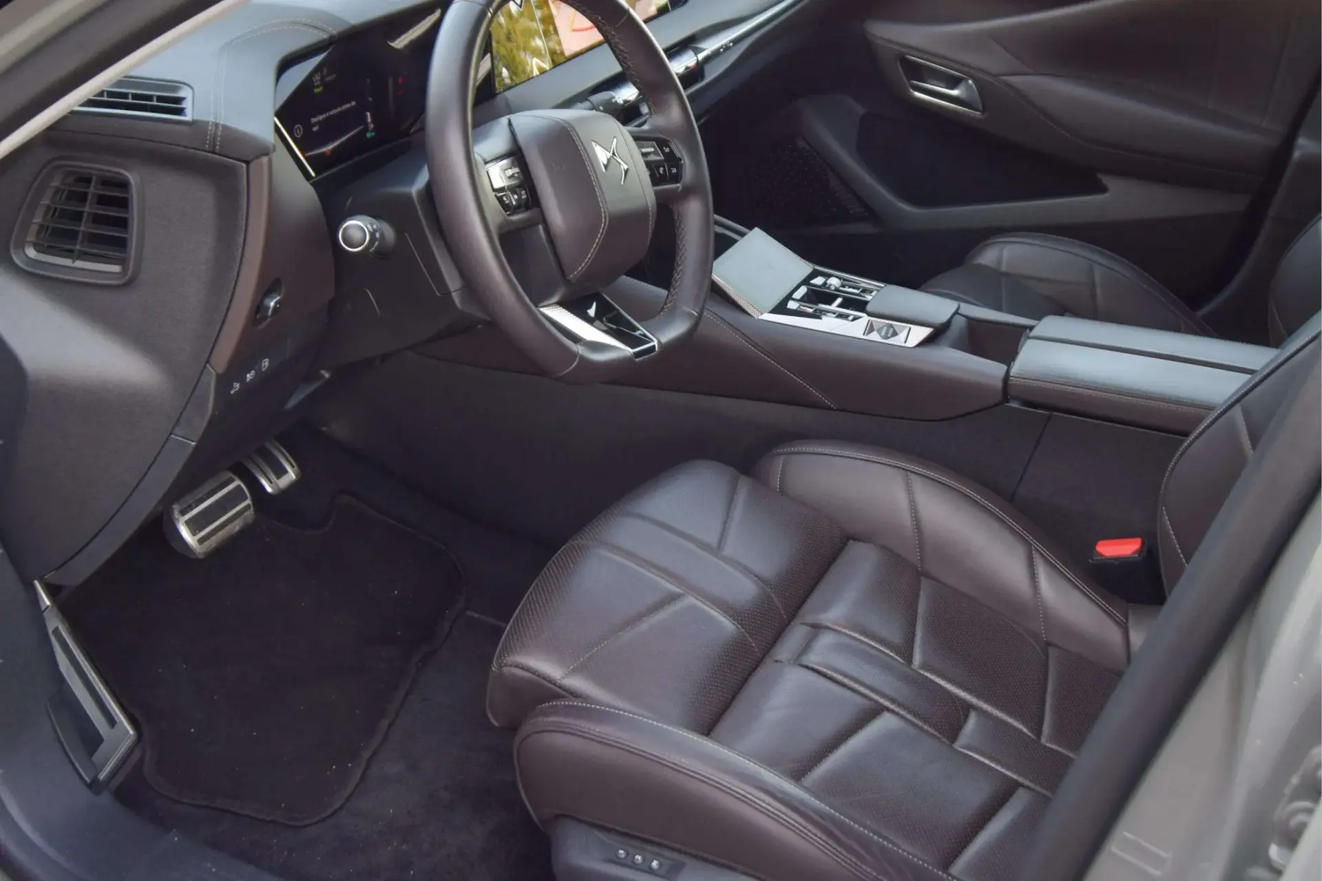 DS DS4 E-Tense La Première EAT8 19