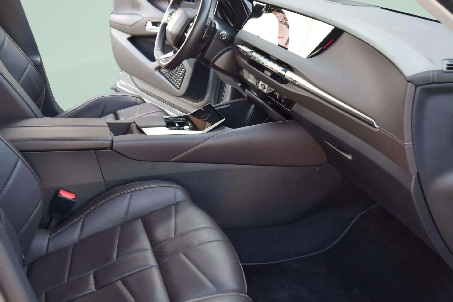 DS DS4 E-Tense La Première EAT8 21