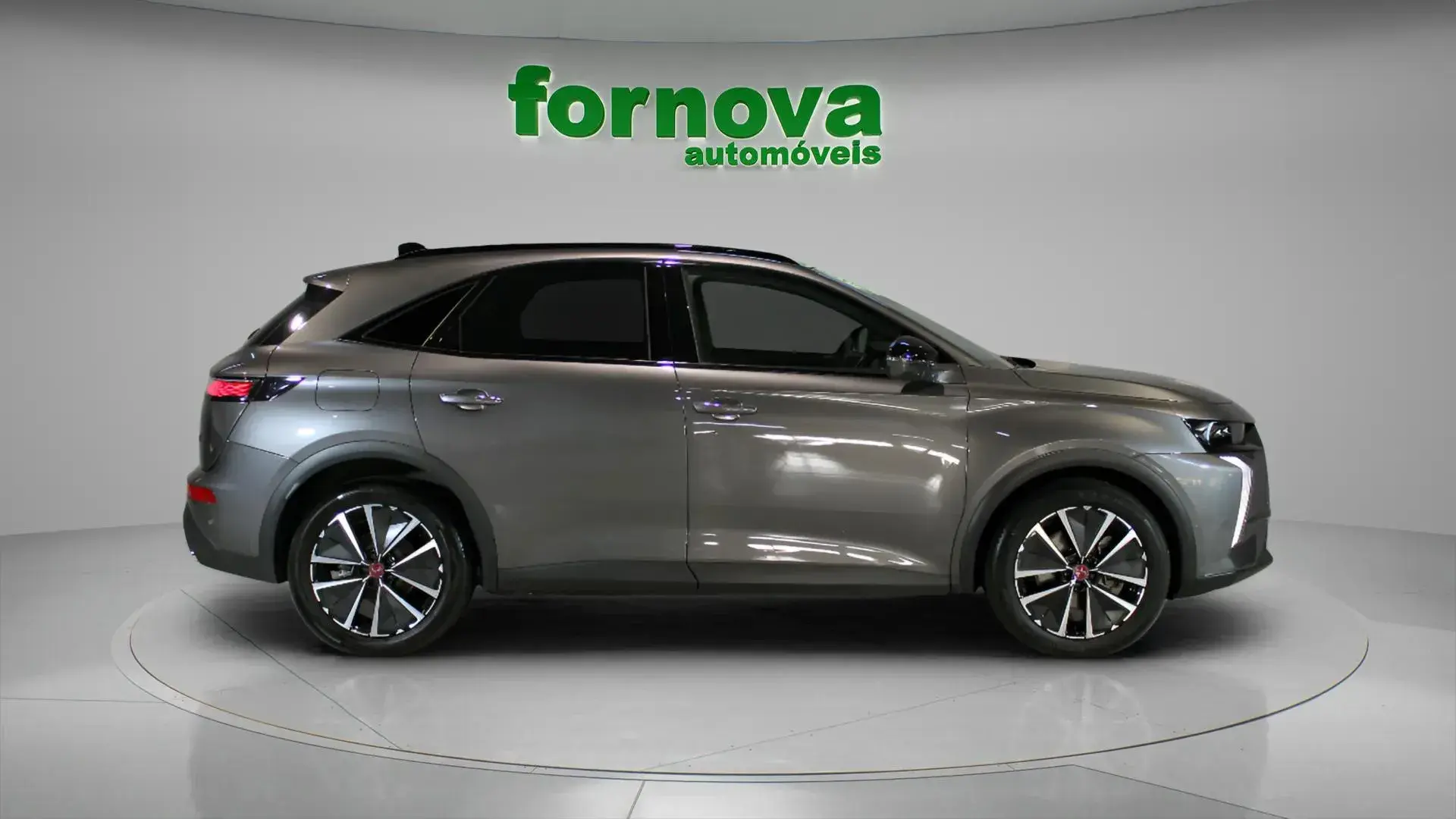 DS DS7 E-Tense 4x4 Performance Line + 5