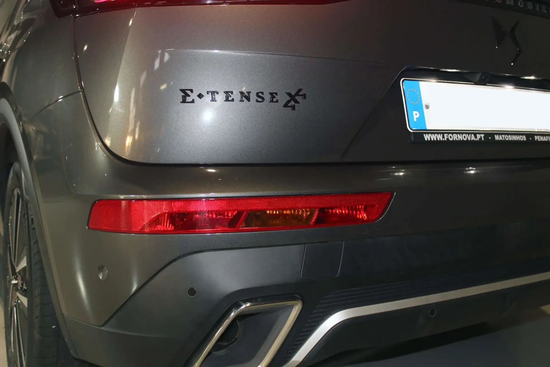 DS DS7 E-Tense 4x4 Performance Line + 13
