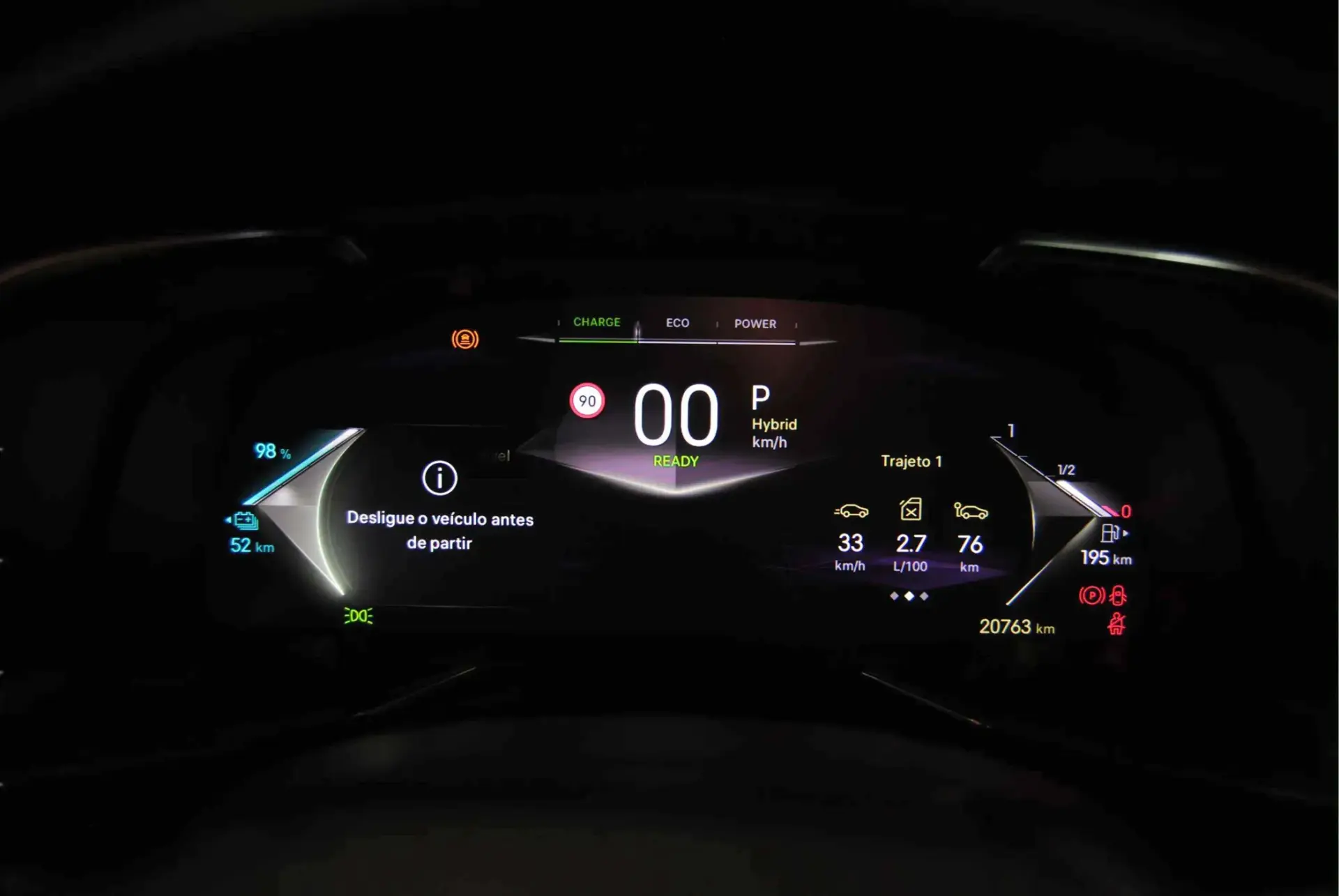 DS DS7 E-Tense Performance Line 27