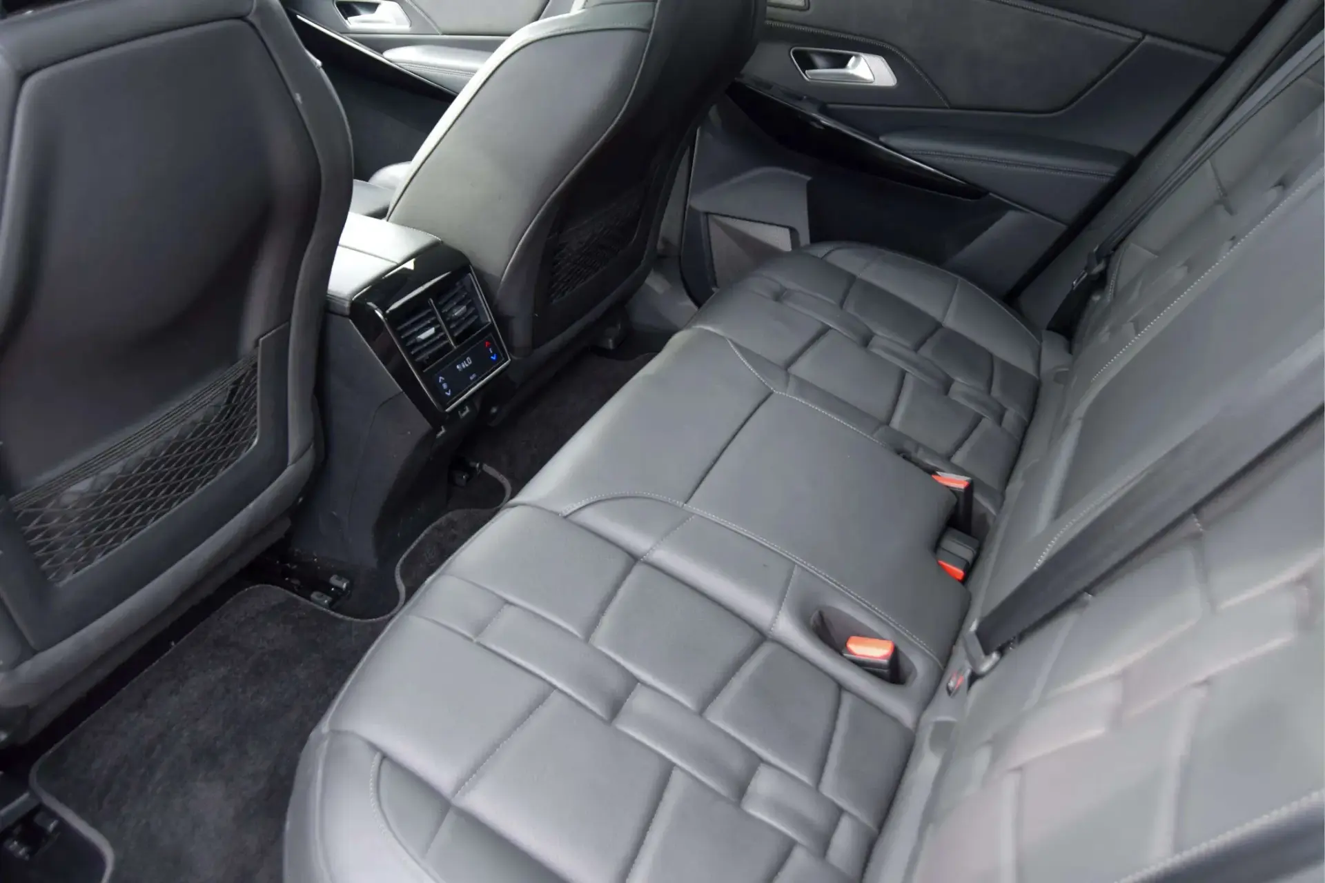 DS DS7 Crossback E-Tense 4x4 Opera EAT8 300cv 12