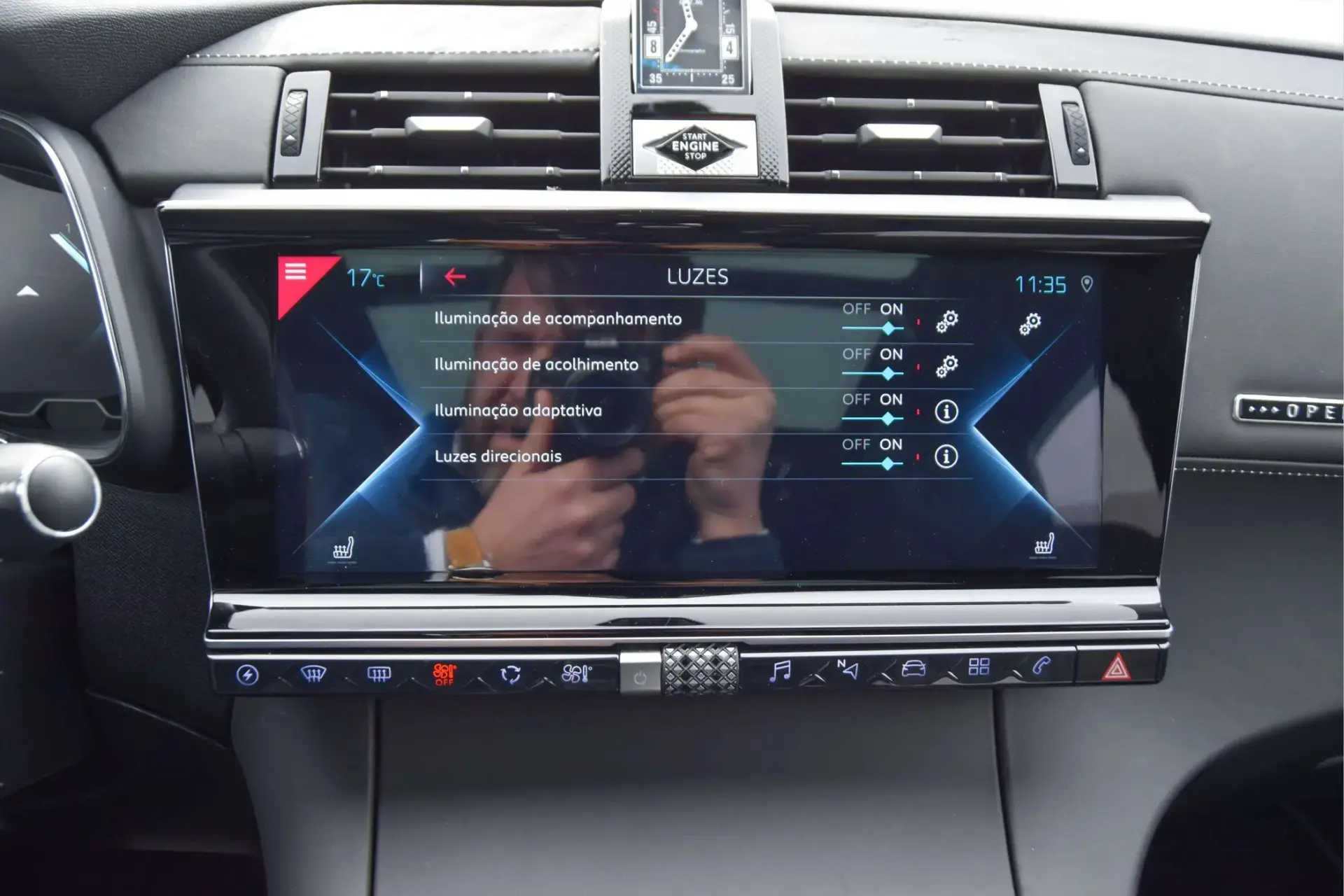 DS DS7 Crossback E-Tense 4x4 Opera EAT8 300cv 28