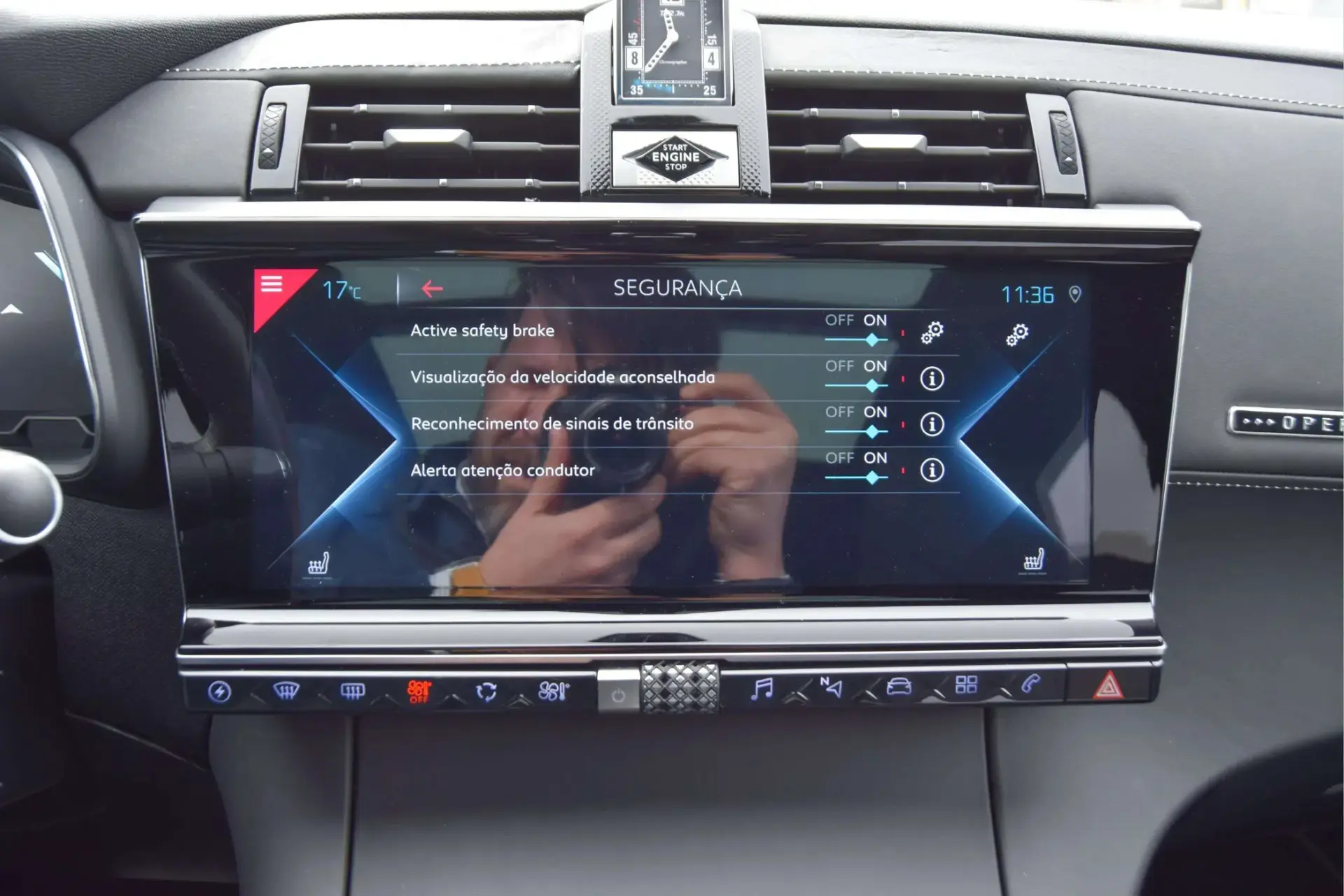 DS DS7 Crossback E-Tense 4x4 Opera EAT8 300cv 31