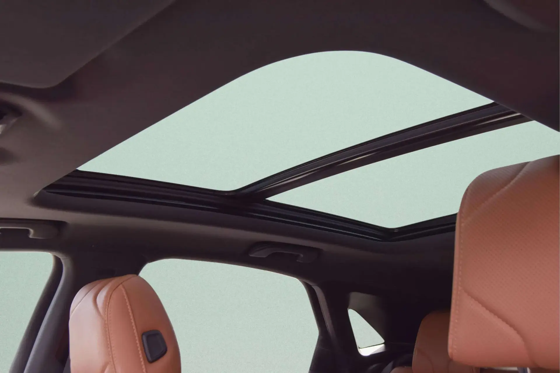 DS DS7 Crossback E- Tense 4x4 Opera 52