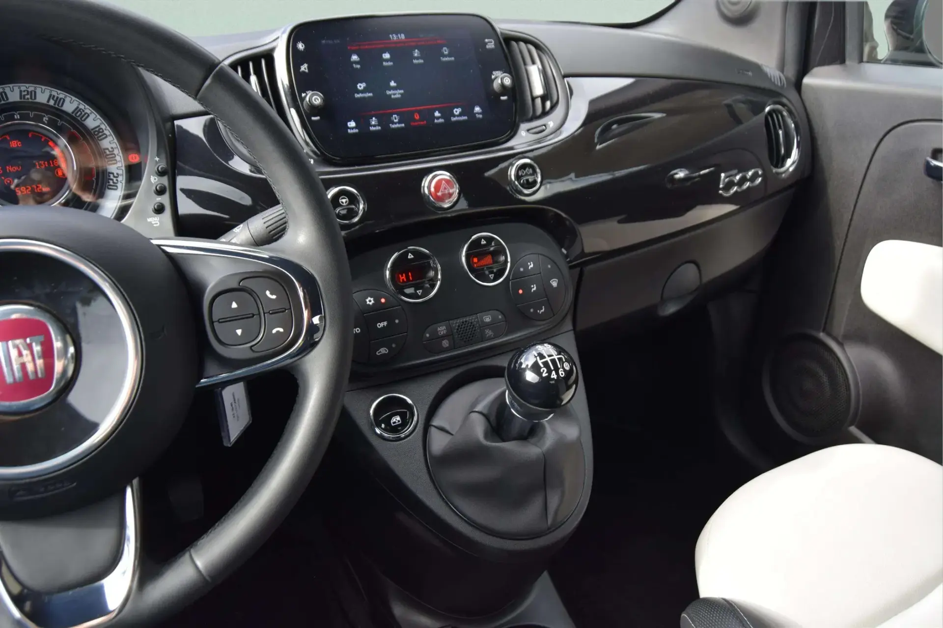 Fiat 500C 1.0 Hybrid Dolcevita 25