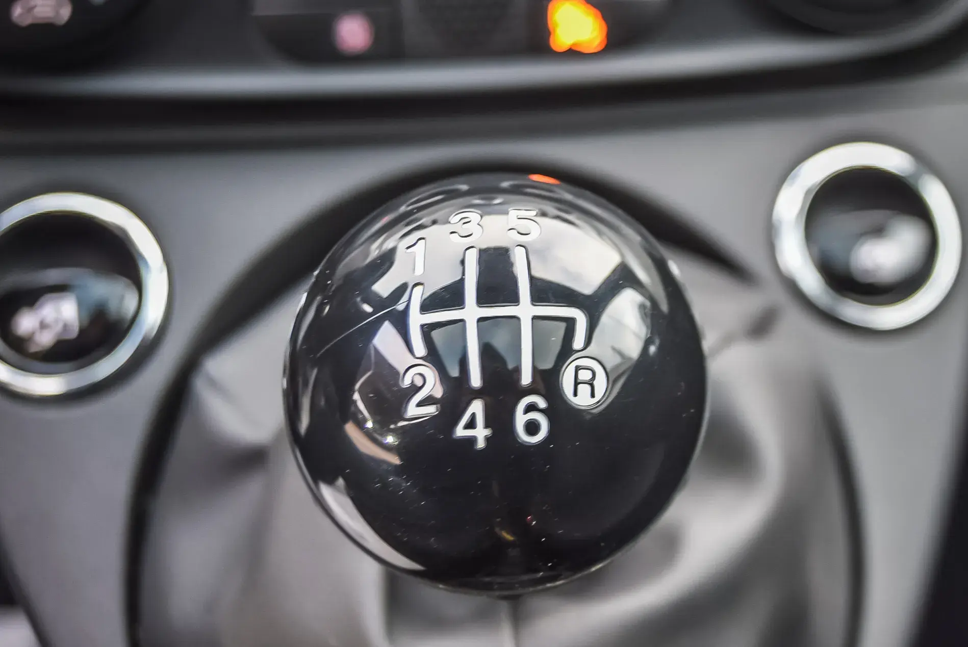Fiat 500C 1.0 Hybrid Pack Style Plus 17