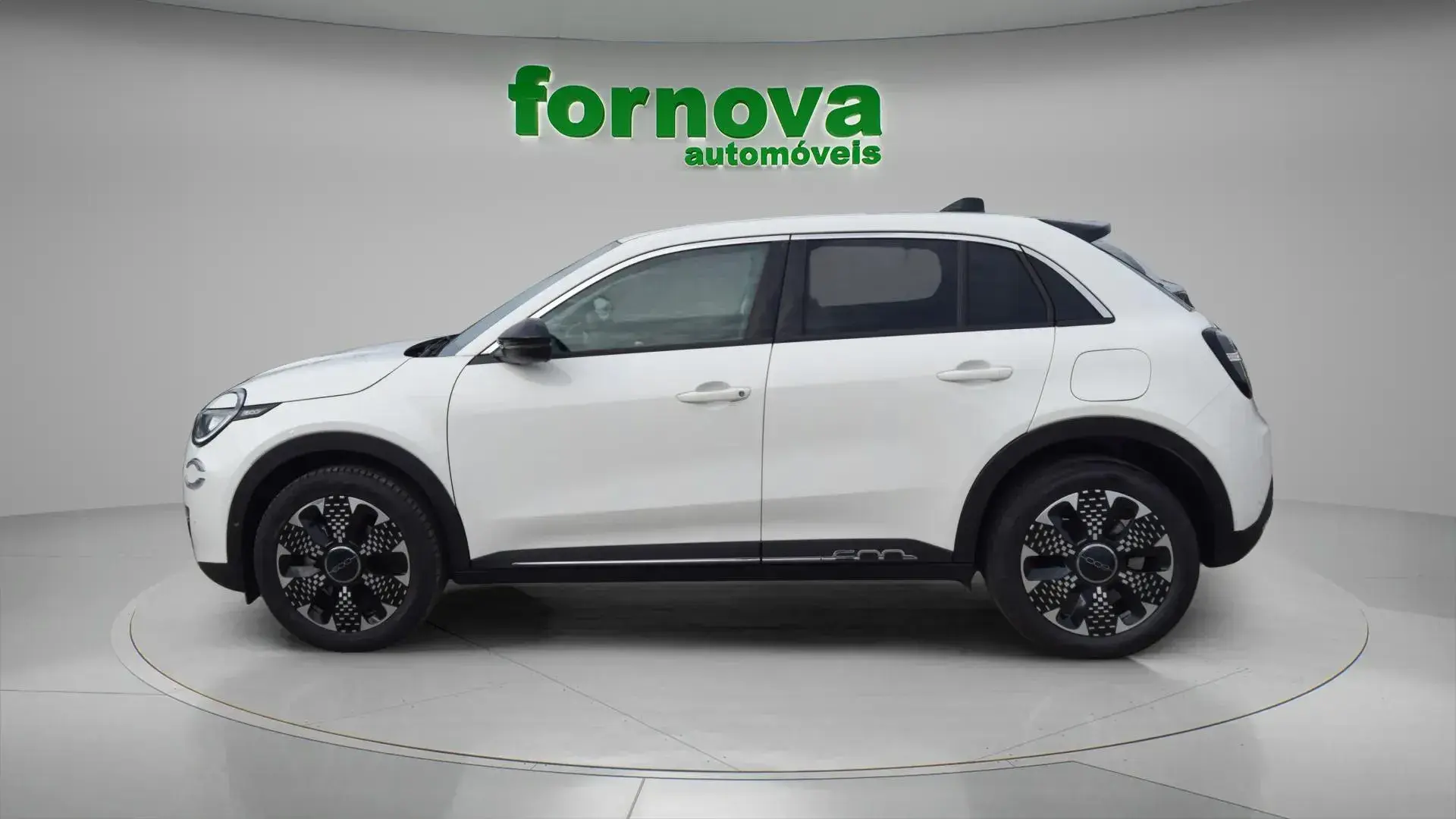 Fiat 600 1.2 Hybrid La Prima 5