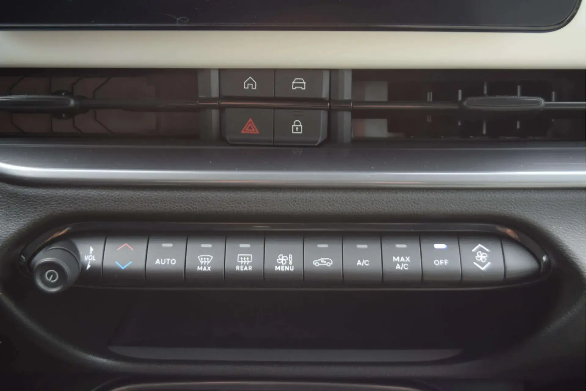 Fiat 600 1.2 Hybrid La Prima 34