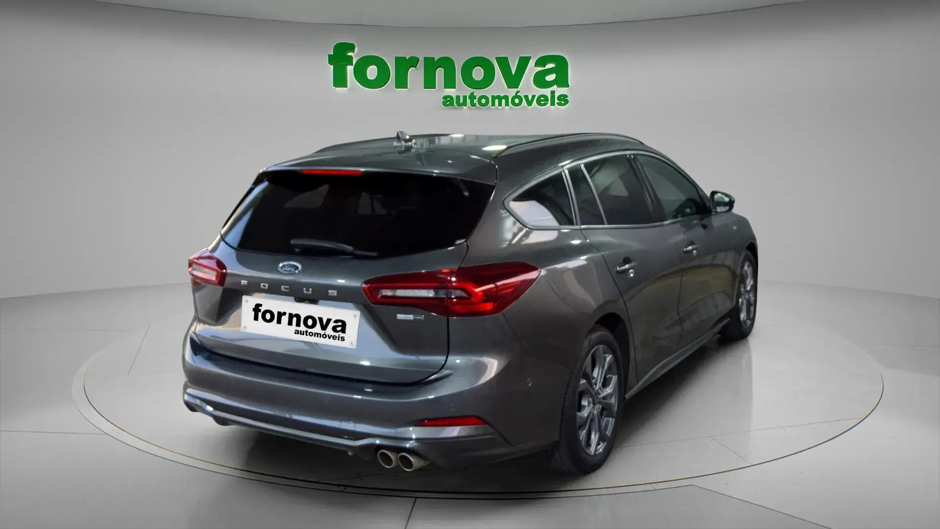 Ford Focus SW 1.0 EcoBoost ST-Line 4